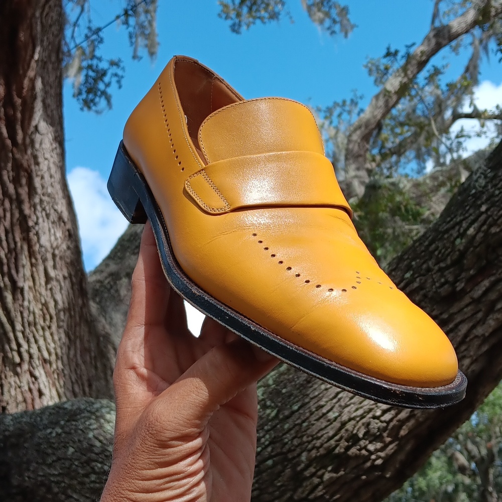 BALLY MEN'S Vintage TORIEL Leather Blind Brogue Desiger Loafers (ITALY)